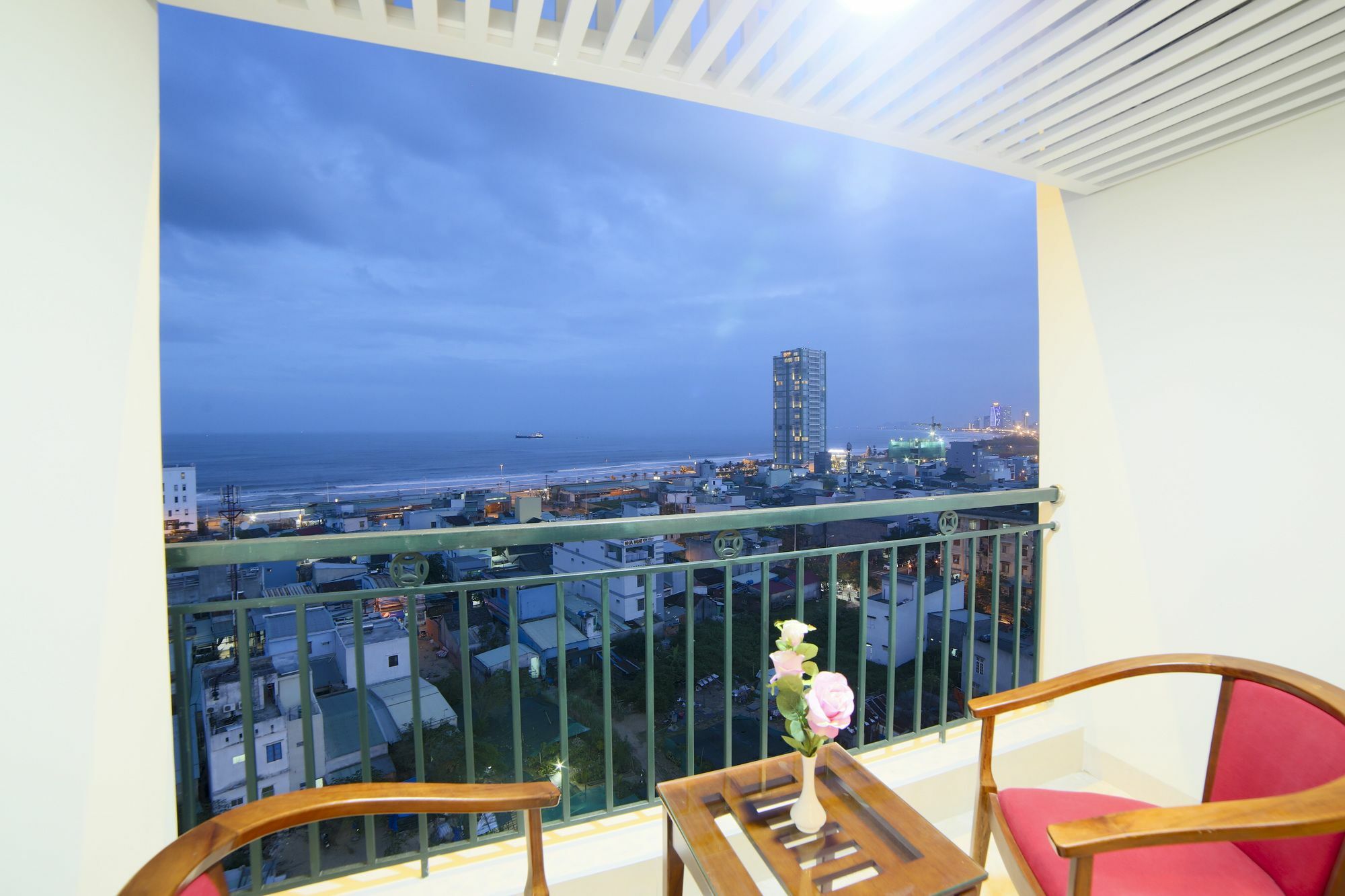 Ha Noi Hotel Da Nang Buitenkant foto