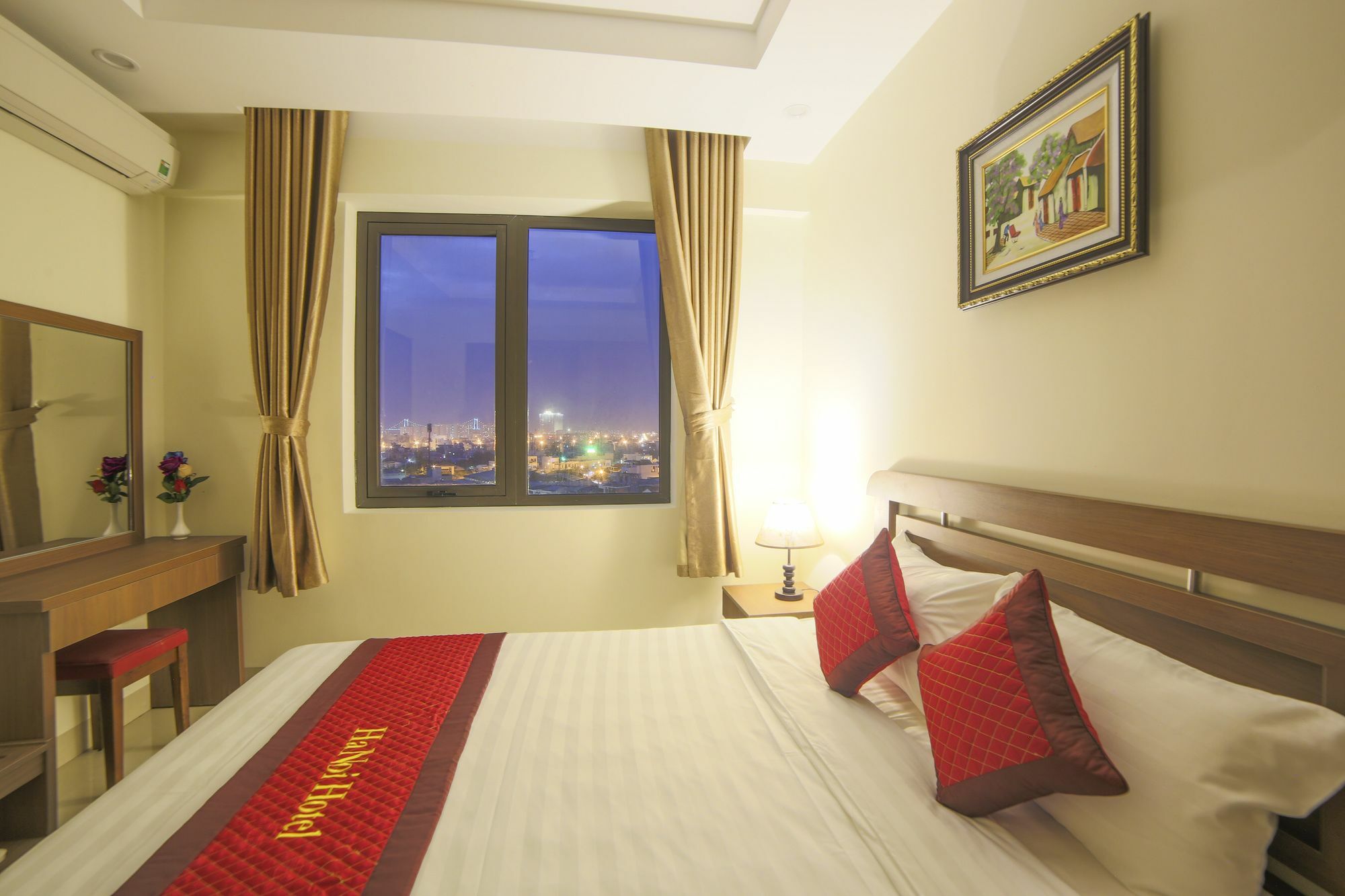 Ha Noi Hotel Da Nang Buitenkant foto