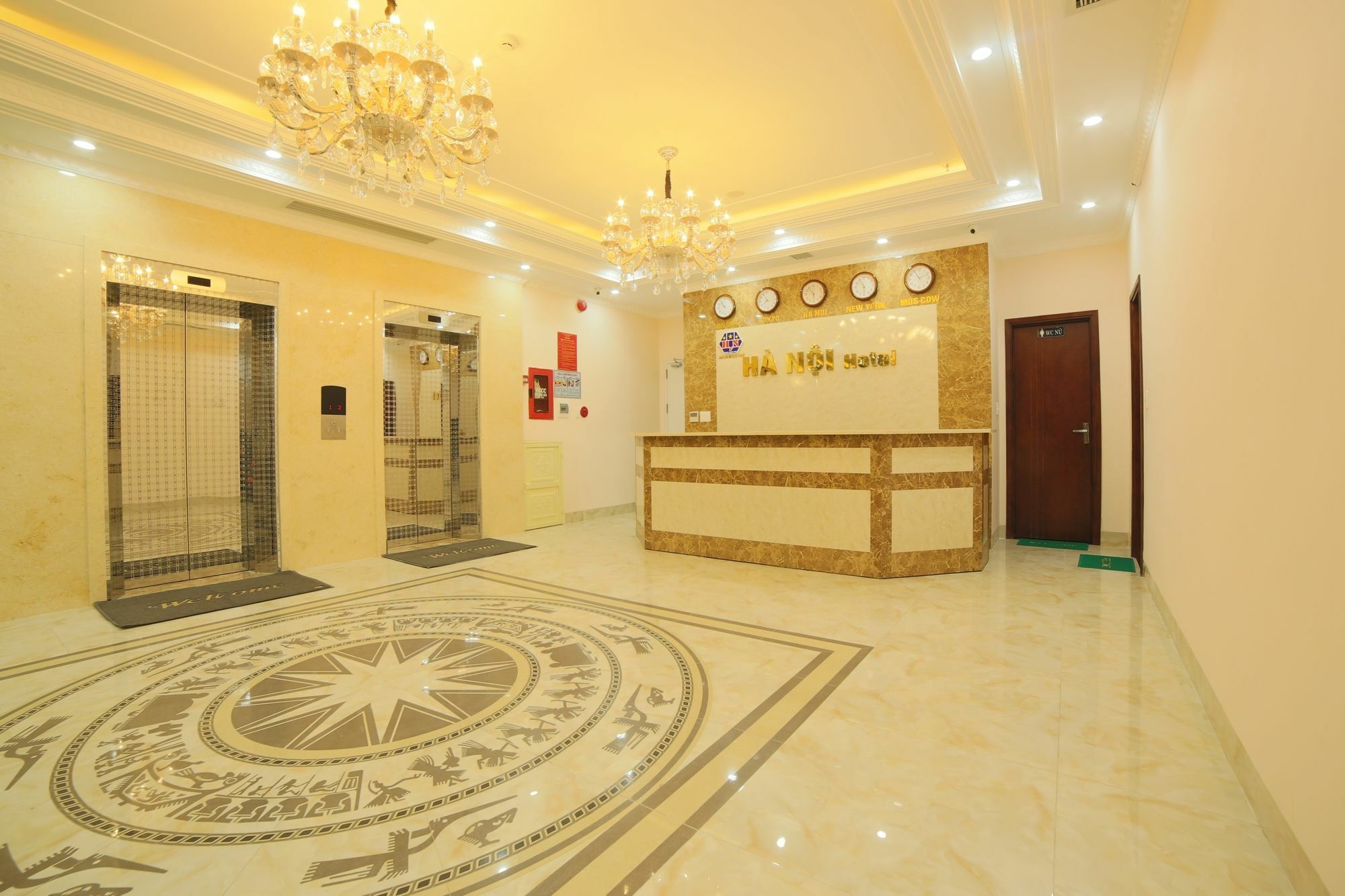 Ha Noi Hotel Da Nang Buitenkant foto
